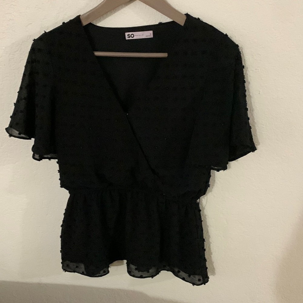 Black shirt size S